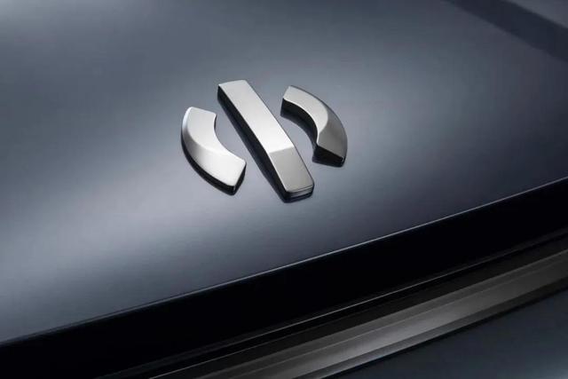 替资本家操回心——高合能成为梅塞德斯·电动吗？