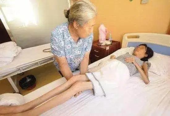 43岁京东副总裁患绝症，砸千万元求生，重大疾病到底有多可怕？