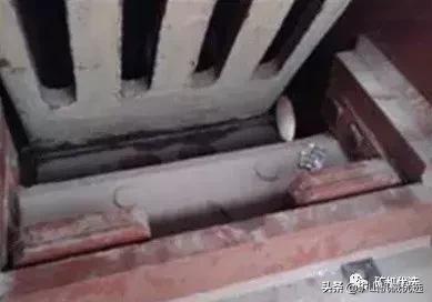 破碎机肘板设计视频