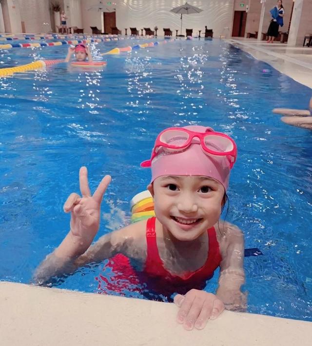 关于儿童学游泳这件事
