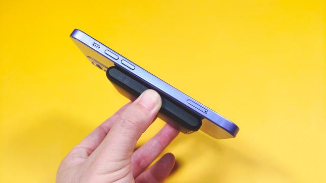 消除电量焦虑，给iPhone  12外挂一块电池，Aohi磁吸充电宝体验