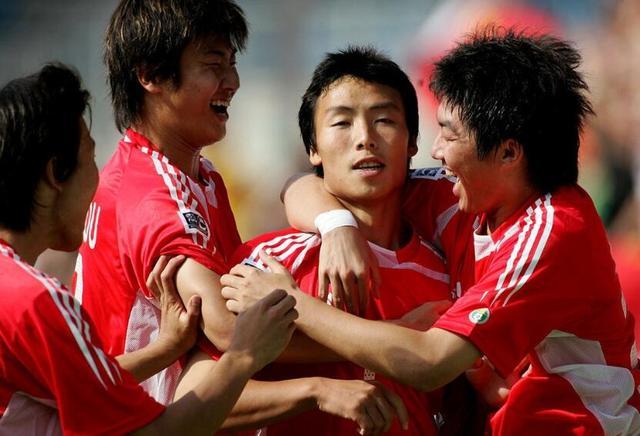 中国足球曾闪耀世界大赛！3战全胜轰9球，多名球员被欧洲相中