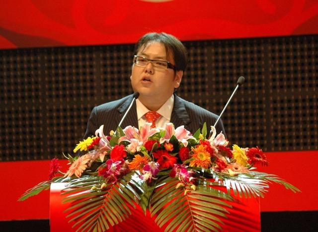 从“山西首富”到“四处逃亡”，车晓前夫李兆会到底经历了什么？