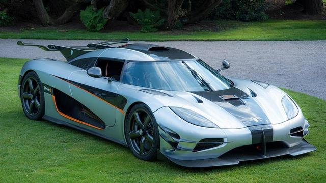 约合人民币售价:1亿元科尼赛克one:1,限量生产6辆,其中5辆销往中国