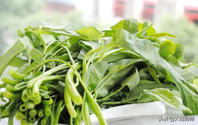 4种便宜蔬菜，营养高味道鲜，很多人爱吃，却不知“寄生虫”扎堆
