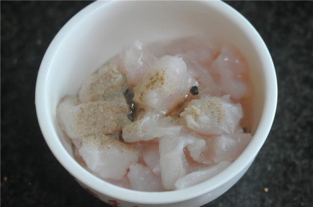 进入秋天，多给孩子吃这种鱼！无鳞又无刺，肉质细嫩特肥美