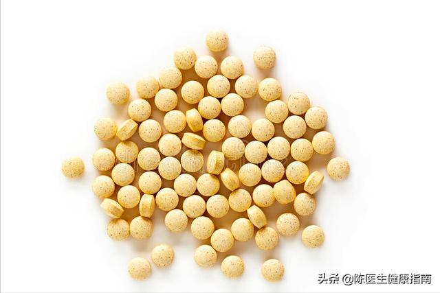 维生素B12不仅补气血还能养眼睛？中老年怎么样正确补维生素B12？