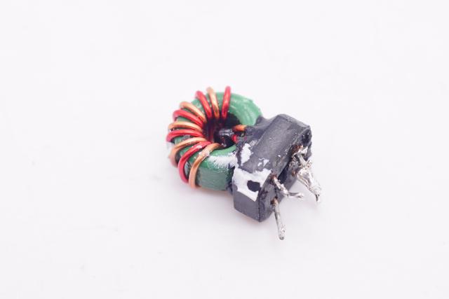 解决华为全家桶充电问题，华为90W氮化镓快充充电器拆解