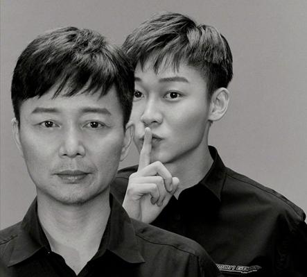 和关晓彤周也是同学，出道演冯小刚作品，刘奕君儿子资源简直太好