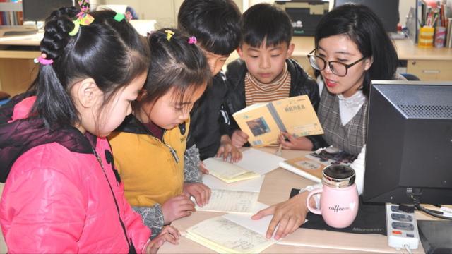 教师补课被禁后，又发现了“新财路”，家长非但不反对，还很支持