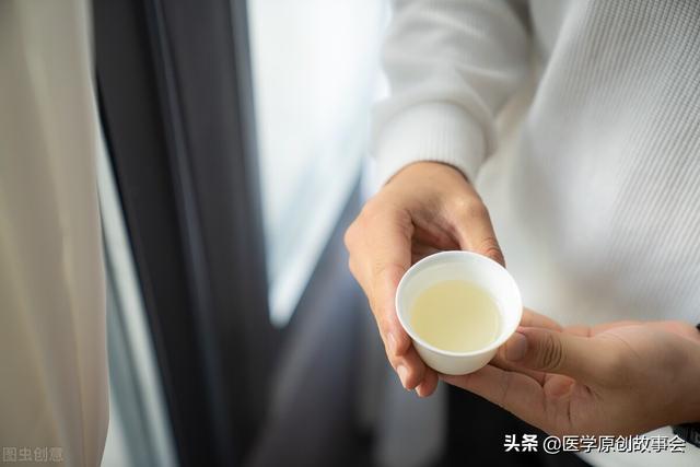 养生专家林海峰去世，终年51岁，医生坦白：3种养生方式不要也罢