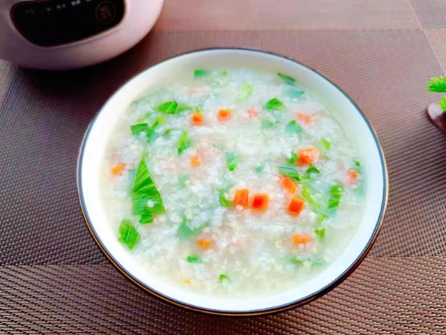 入秋后给孩子煮粥有窍门，记住3点，驱寒暖胃又营养，助力成长