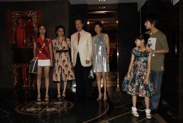 豪门二代内斗史：至亲反目只是常规操作，传奇曲折更令人讳莫如深