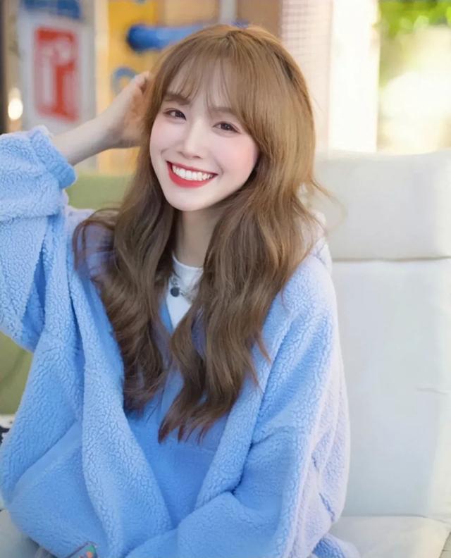 小学生女孩发型2021最新图片(小学生发型男2021流行发型12岁)-星座梦