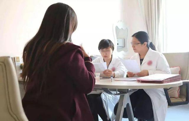 35岁以后，有这两种情况的宝妈，就别考虑二胎和三胎，代价很大