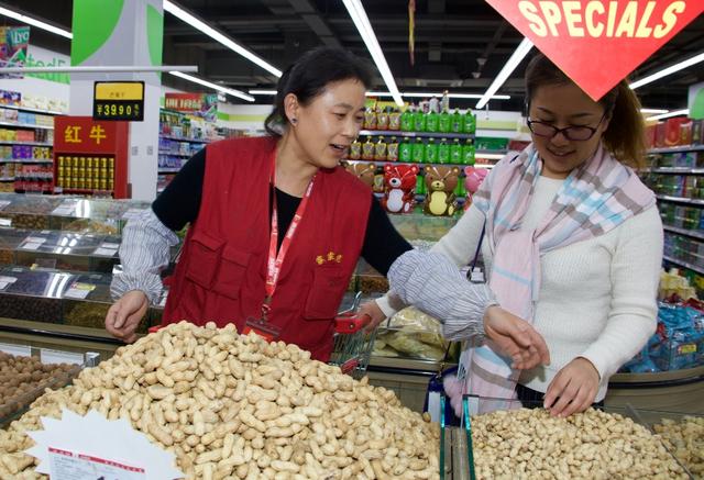 中国最受欢迎的十大超市，家乐福排名第八，谁排名第一？