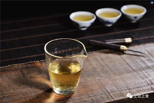 喝茶太多会引发人体中毒，每天最多能喝多少？