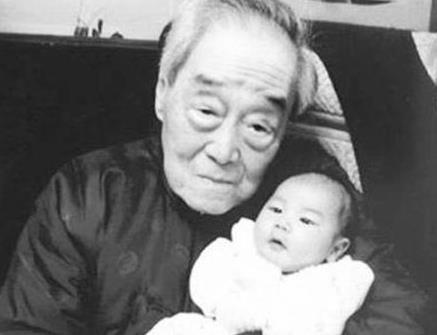 老蒋败逃台湾时，带走了一批各界“大师”，这些人后来都如何了？