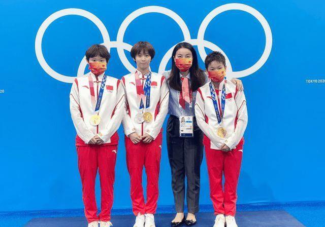 夺冠成名后，爱笑的杨倩、全红婵、张家齐，怎么就笑不出来了？