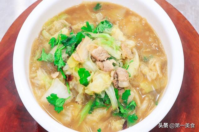 豬肉燉粉條詳細做法，粉條不粘、豬肉軟爛，北方人一天三頓吃不膩 健身 第1张