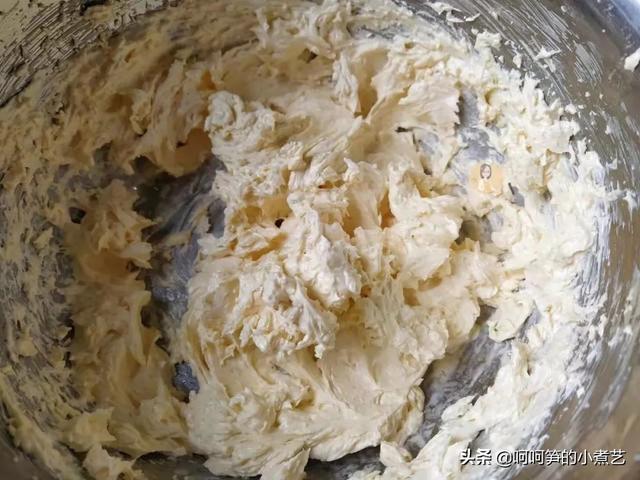 万圣节到了，胖胖的女巫手指饼干，好吃又有趣，和孩子一起过节