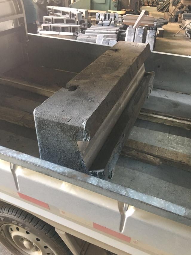 郑州建冶颚式破碎机配件的简单介绍