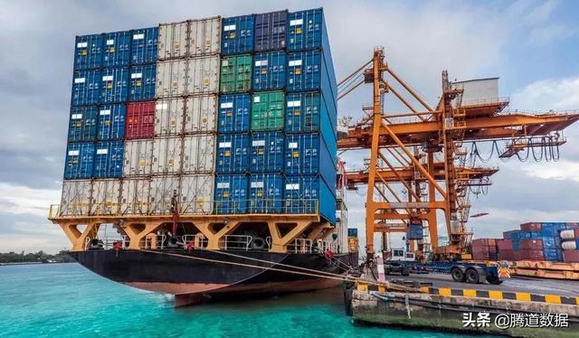 海运费大幅下跌，最高降价近一半！是曙光还是“假摔”？