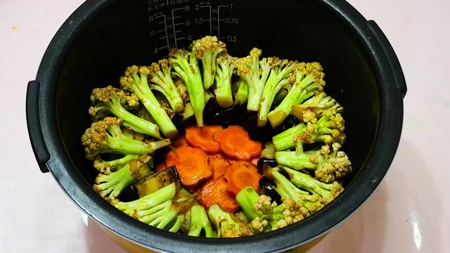 自从米饭学会这样做，我家3天2头吃，营养非常全面，孩子超喜欢