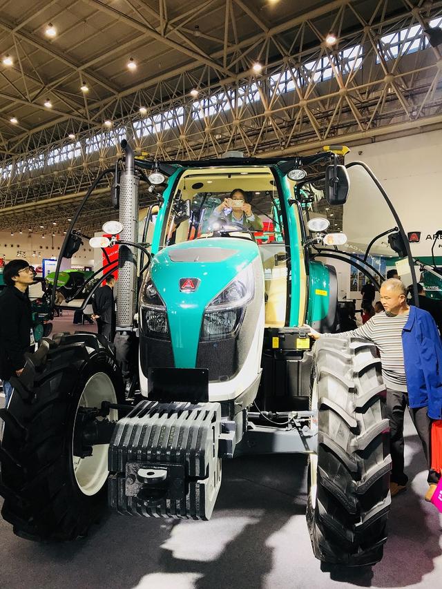 雷沃植保机械展
