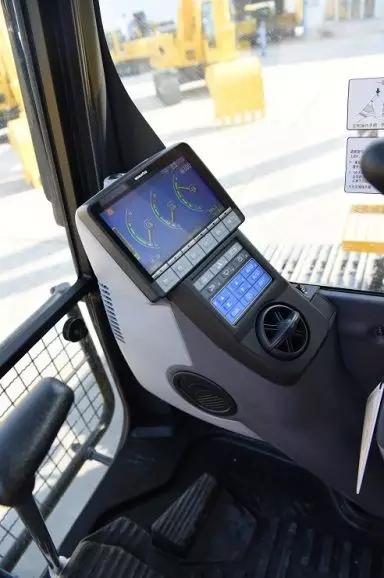 宝马工程机械展小松