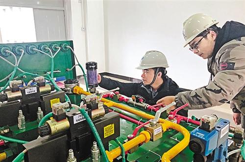 安阳卧式破碎制砂机多少钱一台