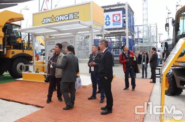 潍柴工程宝马展