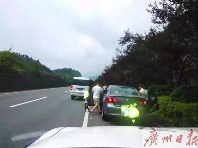 包含韶关轮式洗砂机厂的词条