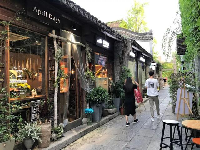 绝地求生总站卡盟 存量改造 || 7家老厂房改造后的文创商业项目案例