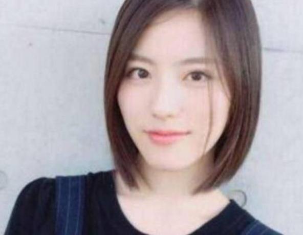 日本女高中生示范逆天化妆术，3个小时后，奇迹就要发生了
