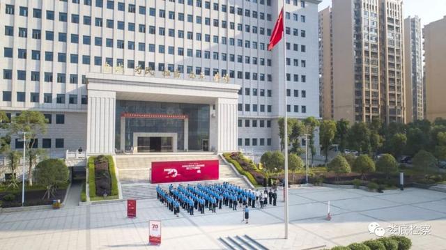 ����ר�����г�(������ר���������죬����裬�������Һ��ҵĹʹ�����¦�ײ鿴�˰�������ף���׸��ʹ�)