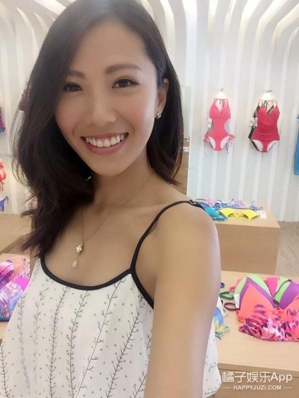 黑涩会美眉图片:还记得黑涩会美眉里的大牙吗，她现在长这样了