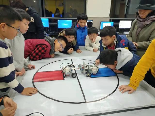 滨江跳舞班（滨江舞蹈培训）