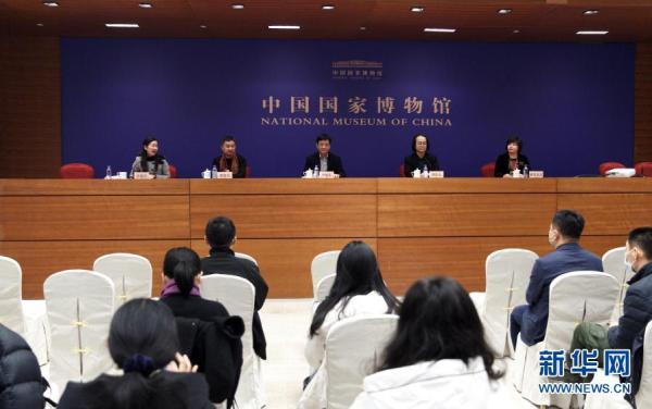 国博成就展希望工程女孩