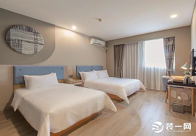 酒店客房灯光设计技巧有哪些（客房灯光设计怎么布置）