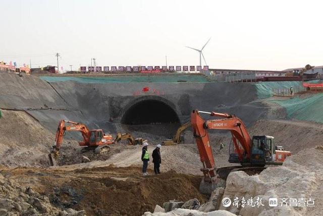 河南圆形桩头破碎机厂_江西电缆回收