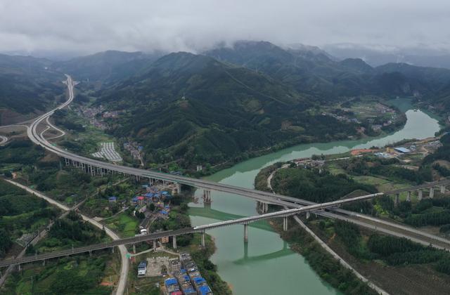 六么屯至大山产业路规划的简单介绍 中国高新产业规划网