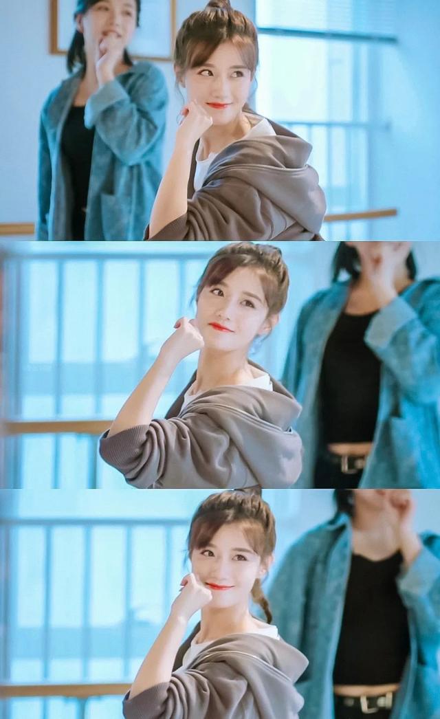 当时陈意涵饰演女明星笑笑,高冷傲娇包裹着搞笑沙雕,从来不按套路出牌