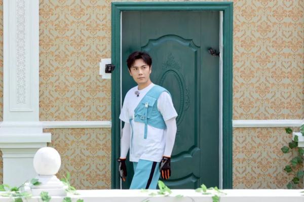 跑男团集体上杨颖(跑男团杨颖视频)