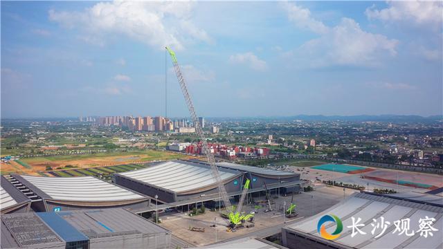 法国巴黎工程机械展斗山高清美图