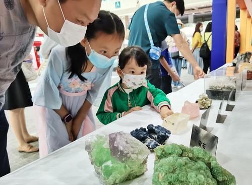 口服液过滤机图片