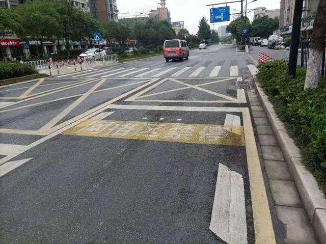网格线
