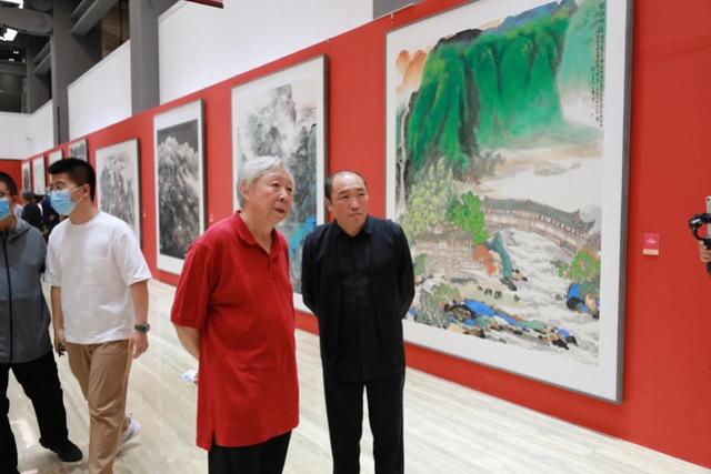 建党节伟大工程作品展