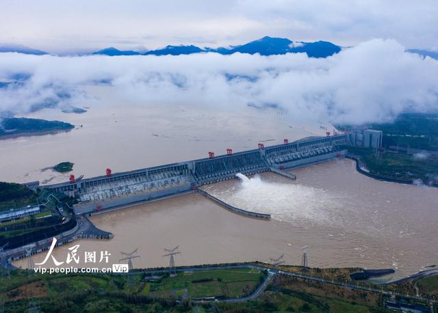 三峡水库有效拦蓄长江2021年第1号洪水