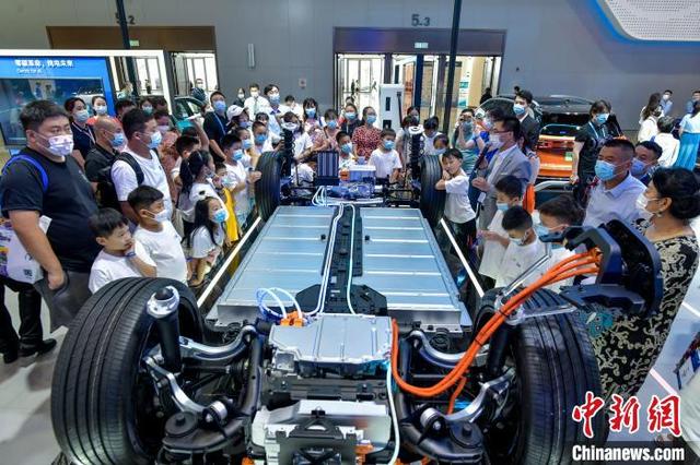新能源汽车展，“黑科技”加持2021世界新能源汽车大会技术展览